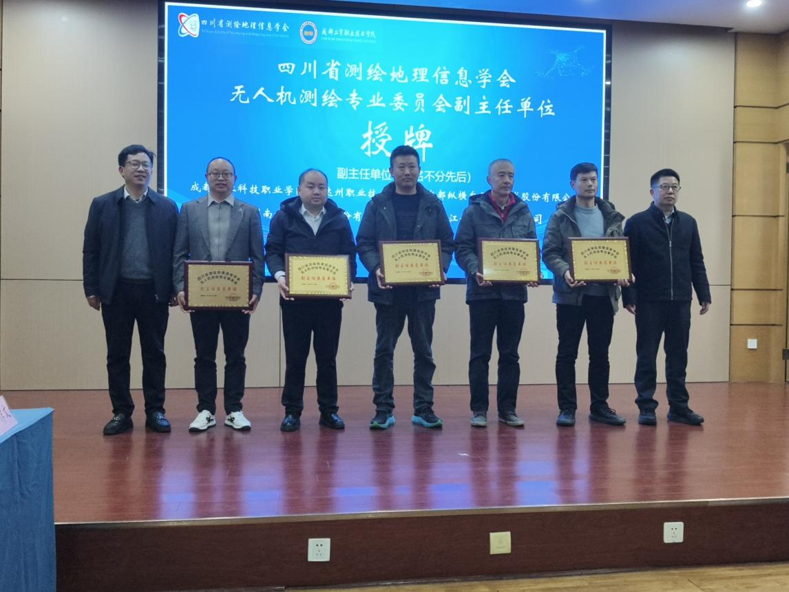 图片4.png 图片4.png